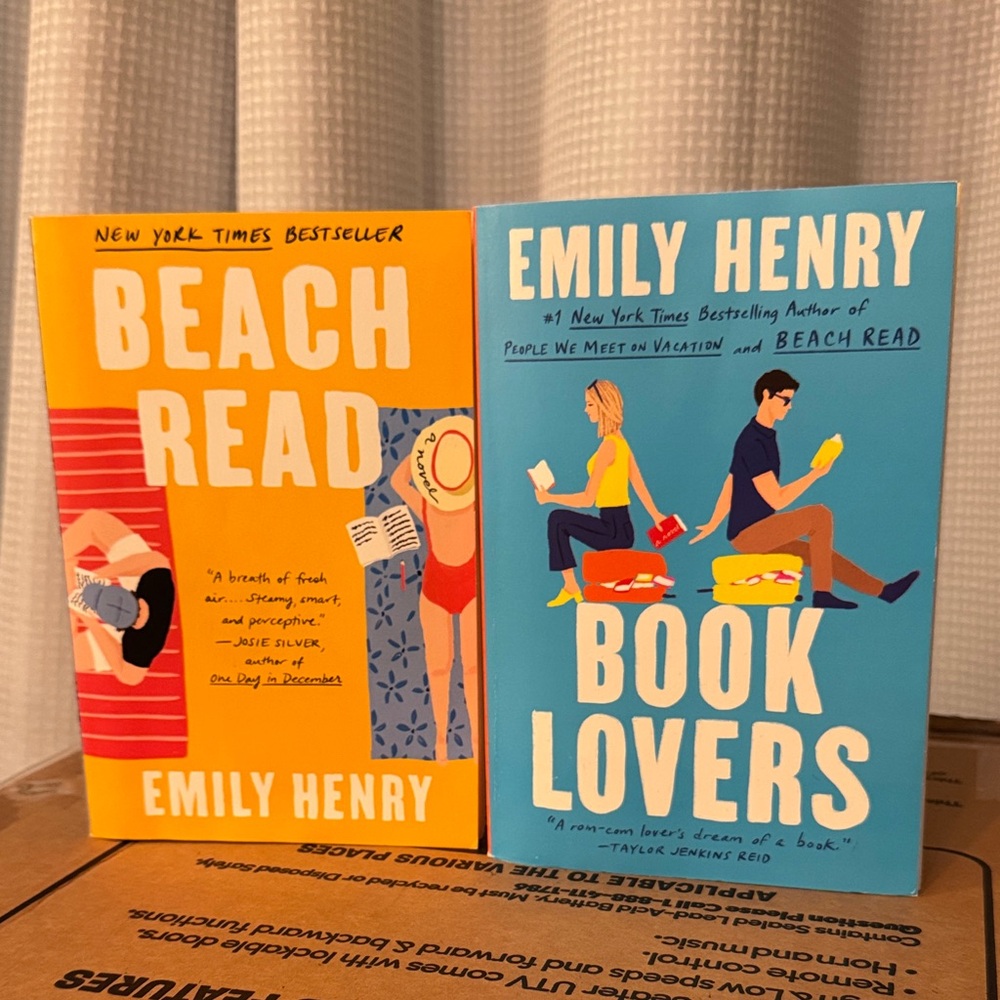 Book Tok (2) Emily Henry Book Bundle